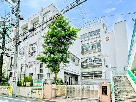 ���ӊ� �V�h�旧�Ëv�ˏ��w�Z �B�e��(2022-05-11) 360m