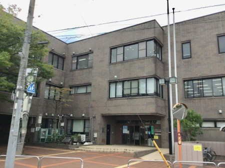 ���ӊ� �����旧�ɐl�}���� �k��11���B 810m