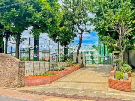 ���ӊ� �a�J�旧�������w�Z �B�e��(2022-06-24) 1150m