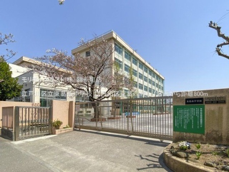 ���ӊ� �]�ː�旧���������w�Z �B�e��(2020-04-08) 800m