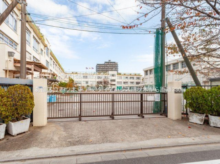 ���ӊ� �����旧�l�c�ؒ��w�Z �B�e��(2021-11-16) 330m