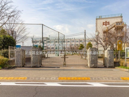 ���ӊ� �����旧��\�l���w�Z �B�e��(2021-03-01) 870m