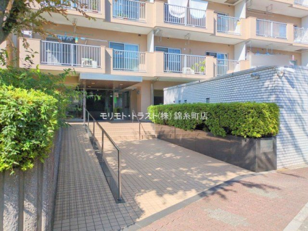 �G���g�����X �B�e��(2025-09-26 00:00:00)