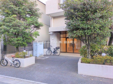 �G���g�����X �B�e��(2024-12-26 00:00:00)