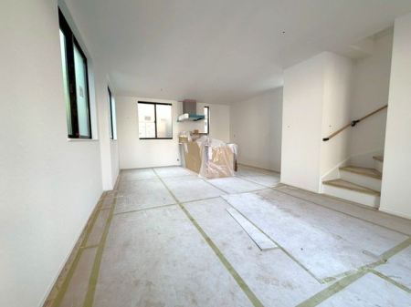 ���r���O �y���r���O�z�i2026�N3���j�B�e