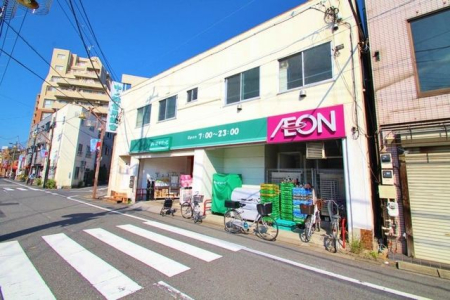 ���ӊ� �܂��΂������Ə������w��X �k��4���B 320m