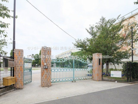 ���ӊ� �k�旧�˃P�u�����w�Z �B�e��(2022-09-15) 600m