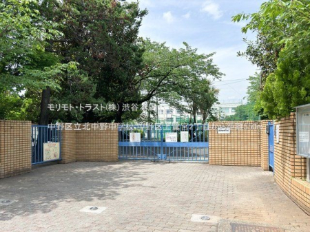 ���ӊ� ����旧�k���쒆�w�Z �B�e��(2024-05-15) 550m