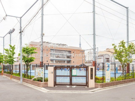 ���ӊ� �n�c�旧��ڑ�񒆊w�Z �B�e��(2022-04-28) 460m