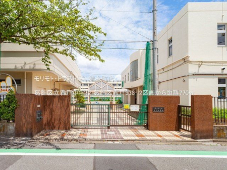 ���ӊ� �����旧�˒��w�Z �B�e��(2021-06-22) 770m