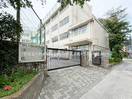 ���ӊ� ����旧����{�����w�Z �B�e��(2024-05-15) 900m