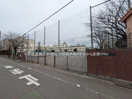 ���ӊ� ����旧��񒆊w�Z �B�e��(2025-03-11) 370m