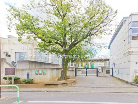 ���ӊ� �V�h�旧������񒆊w�Z �B�e��(2021-09-16) 780m