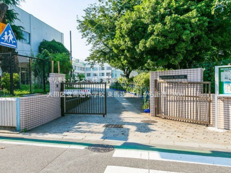 ���ӊ� ��c�旧�n�����w�Z �B�e��(2022-06-30) 1000m