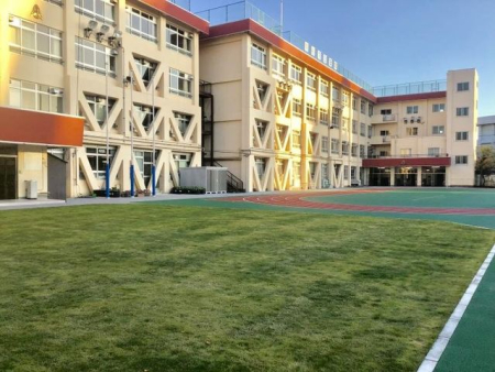 ���ӊ� �n�c�旧��ꎛ�����w�Z �k��5���B 370m