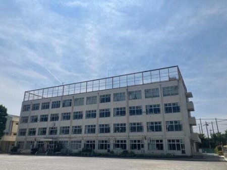 ���ӊ� ��c�旧�����z��ꏬ�w�Z �k��4���B 290m