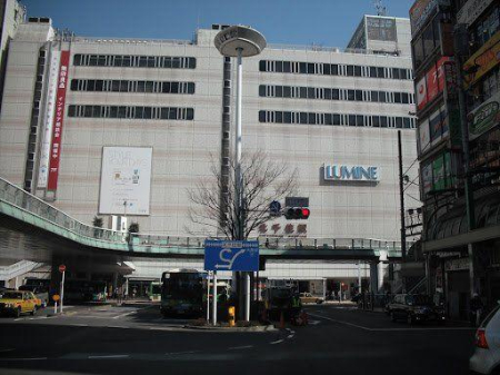 ���ӊ� �V���b�s���O�Z���^�[ 990m ���~�l�k��Z�X(���~�l�k��Z�X�܂�990m �k��13���B)