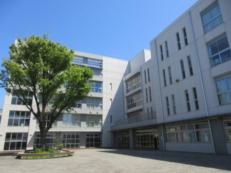 ���ӊ� ���w�Z 390m ���旧����O���w�Z(���旧����O���w�Z�܂�390m �k��5���B)