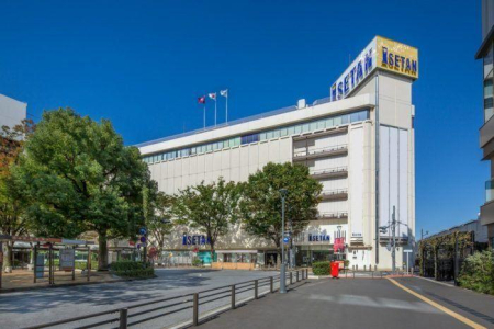 ���ӊ� �V���b�s���O�Z���^�[ 1750m �ɐ��O�Y�a�X(�ɐ��O�Y�a�X�܂�1750m �k��22���B)