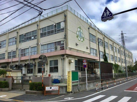 ���ӊ� ���w�Z 310m �����旧�Ð�J���w�Z(�����旧�Ð�J���w�Z�܂�310m �k��4���B)