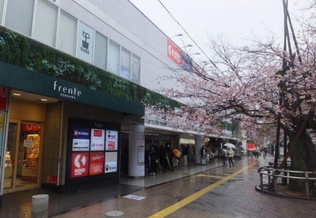 ���ӊ� �V���b�s���O�Z���^�[ 870m �t�����e���(�t�����e���܂�870m �k��11���B)