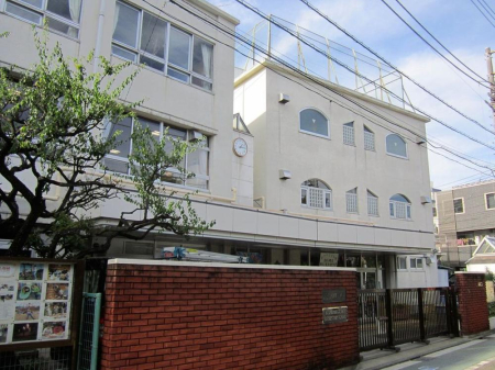 ���ӊ� ���w�Z 270m �ڍ��旧��ڍ����w�Z(�ڍ��旧��ڍ����w�Z�܂�270m �k��4���B)