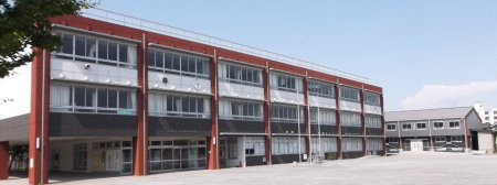 ���ӊ� ���w�Z 180m ���s����t���w�Z(���s����t���w�Z�܂�180m �k��3���B)