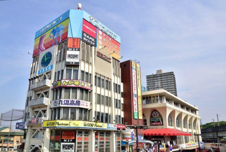 ���ӊ� �V���b�s���O�Z���^�[ 1010m �T���X�N�G�A(�T���X�N�G�A�܂�1010m �k��13���B)