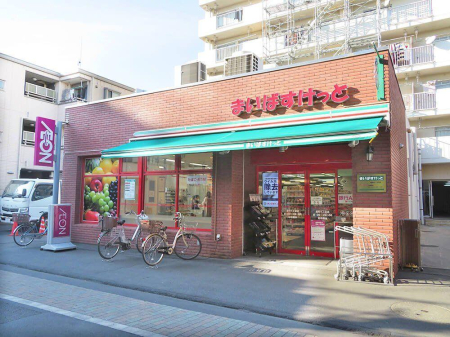 ���ӊ� �X�[�p�[ 420m �܂��΂������Ɛ�1���ړX(�܂��΂������Ɛ�1���ړX�܂�420m �k��6���B)