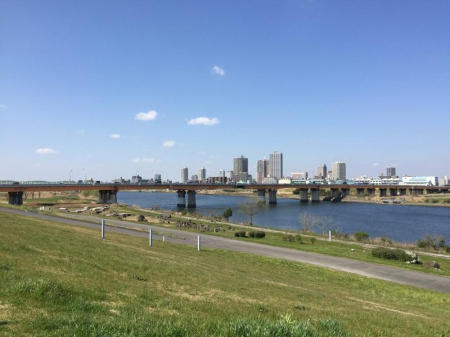 ���ӊ� ���� 1410m �r��Βn(�r��Βn�܂�1410m �k��18���B)