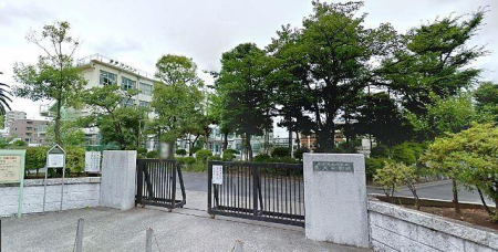 ���ӊ� ���w�Z 1190m �r��旧��ܒ��w�Z(�r��旧��ܒ��w�Z�܂�1190m �k��15���B)