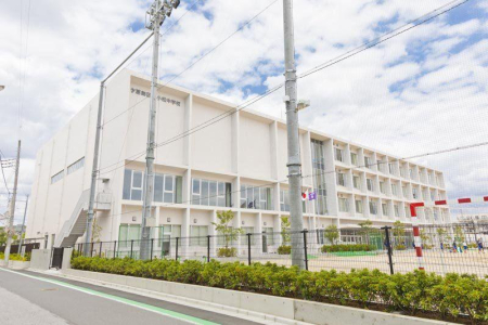 ���ӊ� ���w�Z 300m �����旧�������w�Z(�����旧�������w�Z�܂�300m �k��4���B)