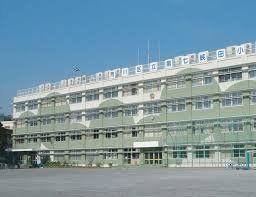 ���ӊ� ���w�Z 380m �r��旧�掵���c���w�Z(�r��旧�掵���c���w�Z�܂�380m �k��5���B)