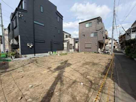 ���n�O�ώʐ^ �O�ρy�O�ρz�i2026�N4���j�B�e  �쐼�p�n�������炷�D�ꂽ�̌��ƒʕ��B�������Ƃ����J�����ɕ�܂�A�㎿�ȓ����������Z���ł��B