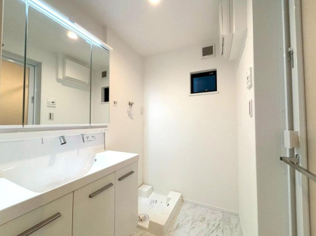 ���ʑ�E���ʏ� �����yB�������ʁz�i2026�N4���j�B�e  ������Ƃ������������ӂ����ʑ�B���邭��������Ƃ�����ԂŁA�����̐g�x�x���C�����悭�������܂��B