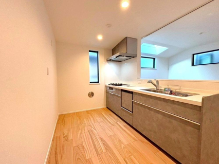 �L�b�`�� �����yB�����L�b�`���z�i2026�N4���j�B�e  �����������J���[�Ə㎿�Ȏ��������a�����ԁB�g���₷���Ɣ������𗼗������A���_���ȃL�b�`���ł��B