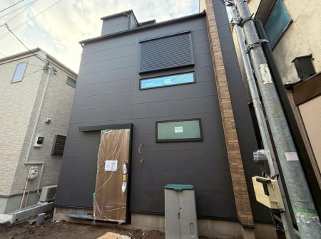 ���n�O�ώʐ^ �O�ρy���n�z�i2026�N4���j�B�e  ��炵�̎������߂�A�������X��ƊJ�����̂���쓌�����B  �Â��ȏZ�������͂̏�\���ŁA��Ƃ�Ɩ��邳�ɕ�܂ꂽ�Z�܂��������B