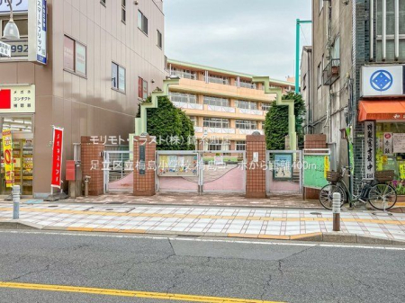 ���ӊ� �����旧�~�����w�Z �B�e��(2022-03-29) 400m