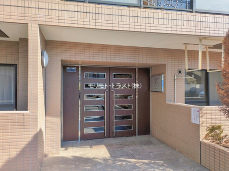�G���g�����X -