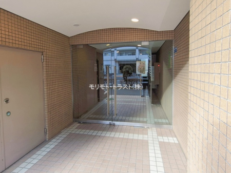 �G���g�����X -