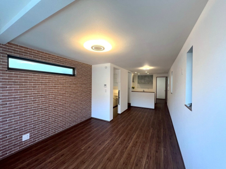 ���r���O �����y2�������r���O�z�i2026�N4���j�B�e  