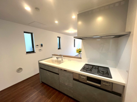 �L�b�`�� �����y2�����L�b�`���z�i2026�N4���j�B�e  