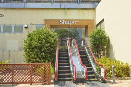 ���ӊ� �V���b�s���O�Z���^�[ 760m �V���|�[����(�V���|�[����܂�760m �k��10���B)