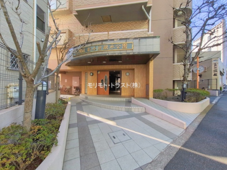 �G���g�����X -