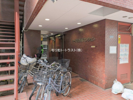 �G���g�����X -