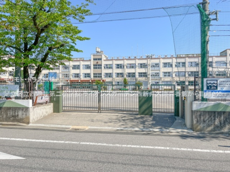 ���ӊ� ���w�Z 940m �����旧���V���񏬊w�Z