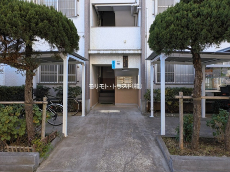 �G���g�����X -