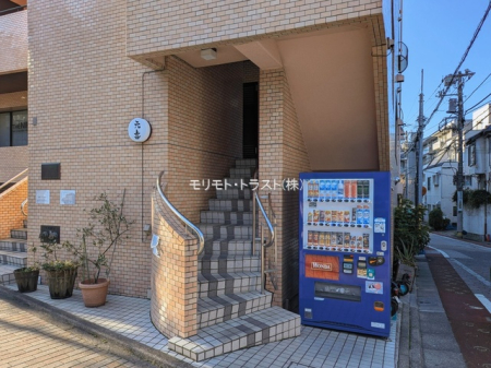 �G���g�����X -