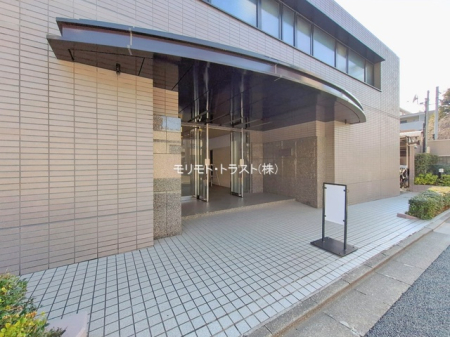 �G���g�����X -