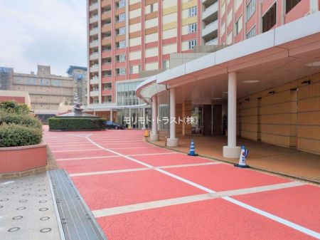 �G���g�����X -